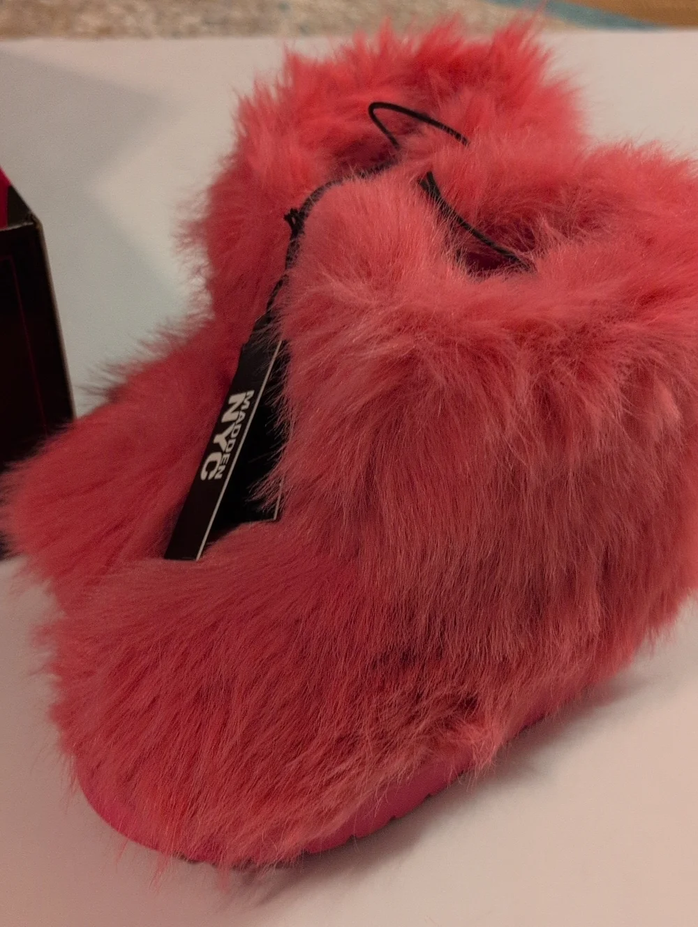 Madden Girls Plush Fuzzy Slip-On Boots Coral Pink Sz 11-12